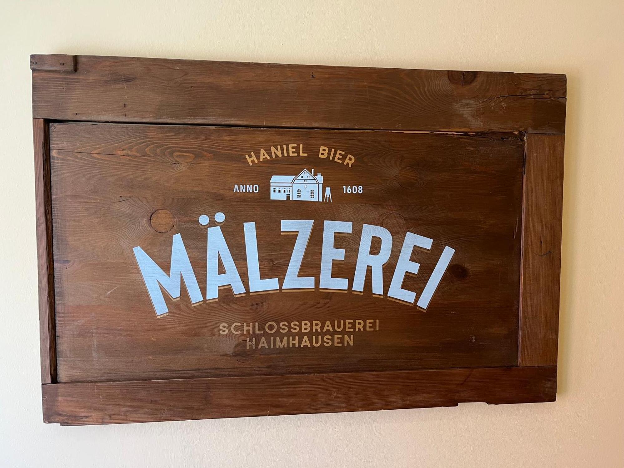 Brauerei Gasthaus Lohhof Im Muenchner Norden, Direkt An Der S1, Naehe Vom Flughafen, Zentrum, A92, Allianz Arena, Ruderregatta Und Schiessanlage G- Hochbrueck Entfernt, Internationale Kueche Unterschleißheim Exterior foto